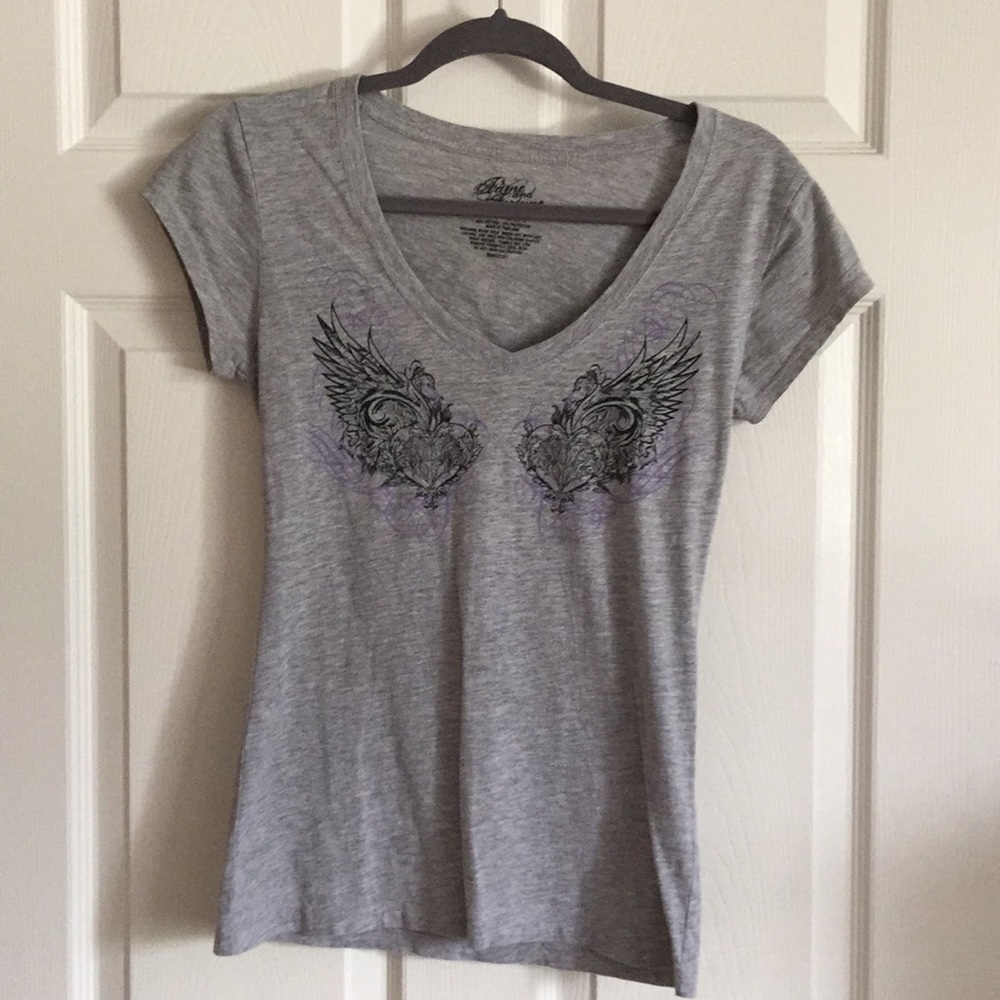 Fame and Fortune gray tee